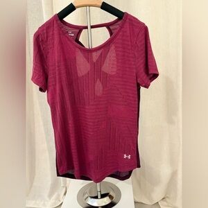 Under armour workout top size small